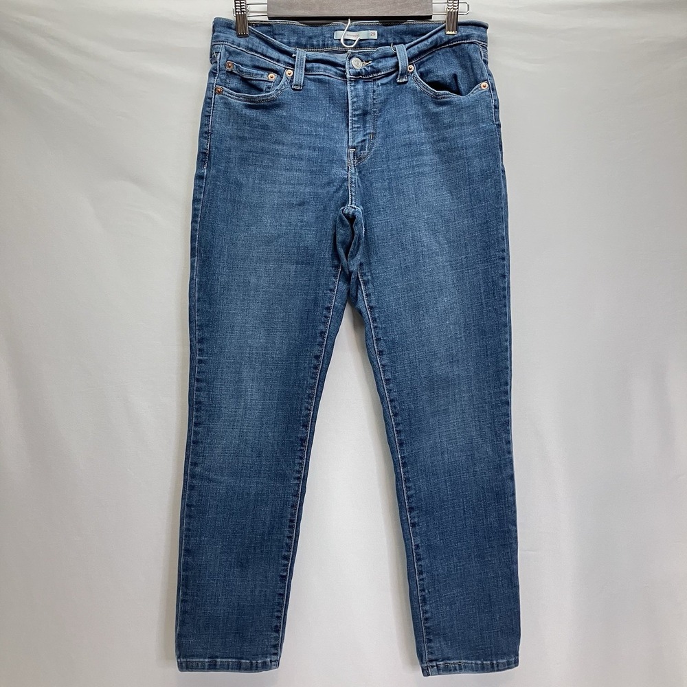 Levis Womens Blue Boyfriend Straight Leg Medium Wash Jeans Size 31